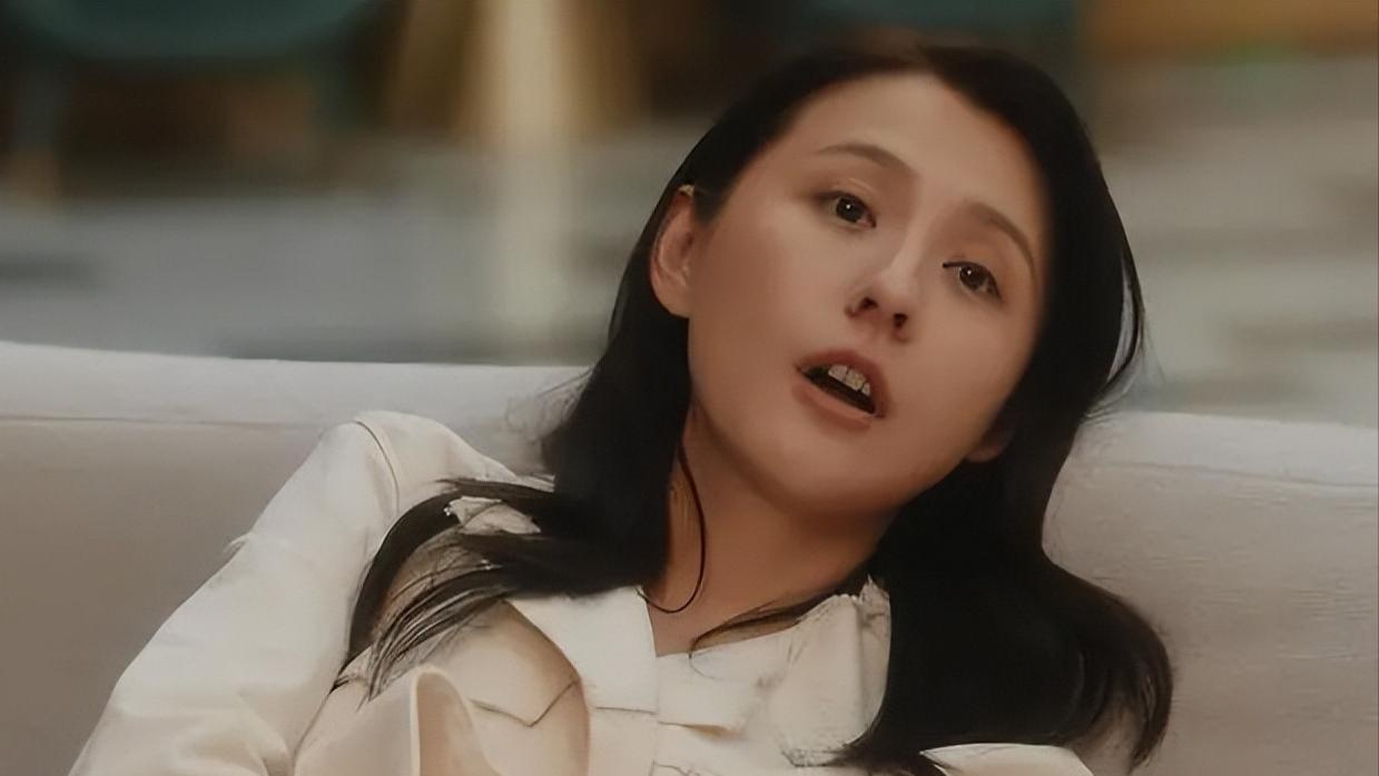 强行“哭穷”的风都吹进央视了，热依扎的600万，扯下最后遮羞布