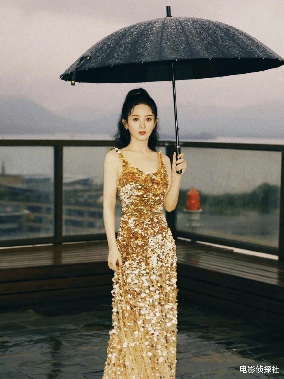 刘亦菲|众星撑伞图出圈:刘亦菲气质佳,倪妮氛围感满满,刘诗诗气场全开