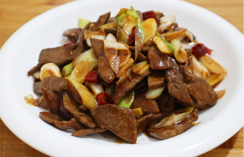 冬补气血，多给家人吃这菜，简单易学，补铁补血，舒服度过冬天