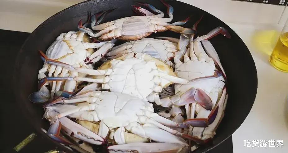 美食教程|蒸螃蟹最忌直接上锅，老渔民：牢记这5个技巧，肉嫩味鲜还不腥