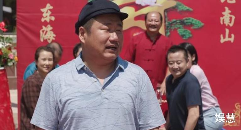 赵本山徒弟董三毛宣布再婚，在《乡村爱情16》中仍与前妻扮演夫妻