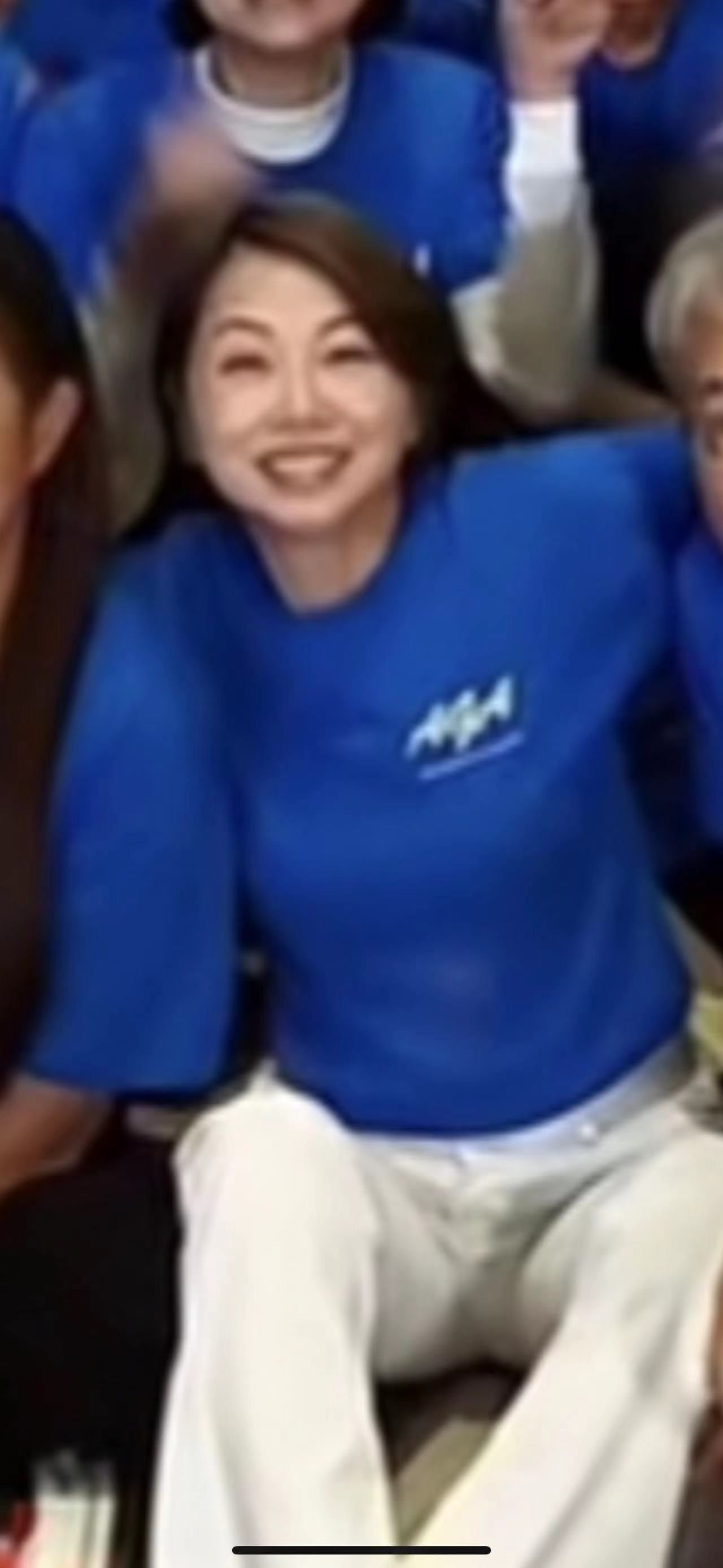 TVB|几十位港星定居内地喜聚会!熟面孔引回忆杀,被调侃把TVB搬内地