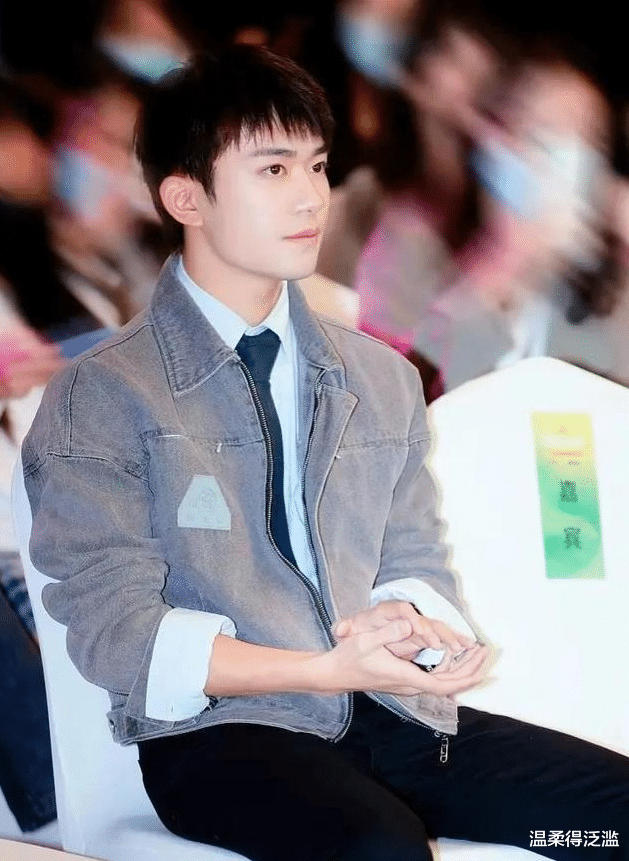 王俊凯|王俊凯坐实桃色丑闻?网传将被封杀在走程序,涉女大明星杨幂