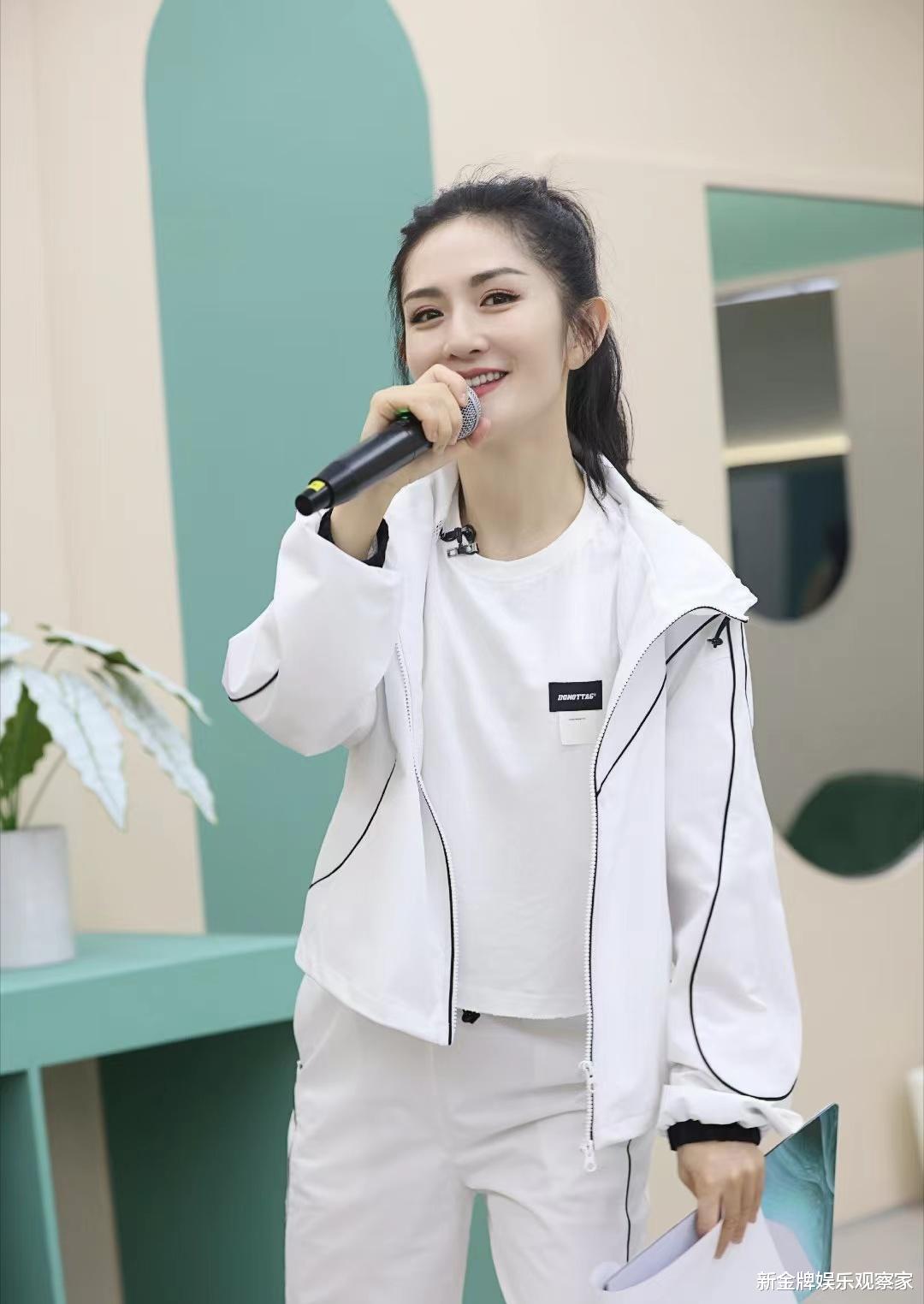 谢娜|谢娜组龙拳能赢不意外,快歌比花海讨巧,姐姐敲鼓成神来之笔