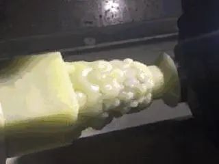 雕刻|翡翠雕刻中的机雕与人工雕