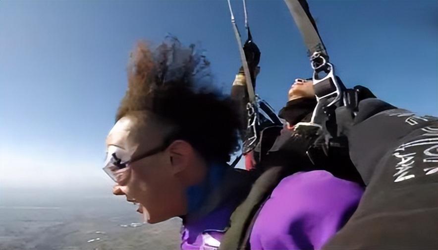 表面是男神,实则脱发严重!沙溢、彭于晏、白敬亭,个个心酸好笑