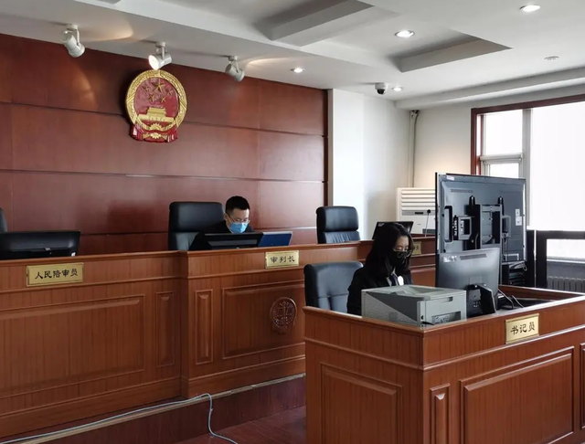 医生|女孩肾脏被医院割下卖钱?医院死活不承认,涉事医生却神秘失踪