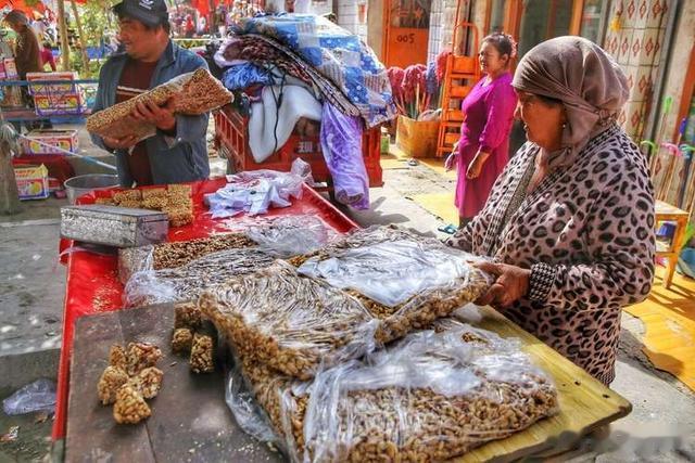 切糕|没生意还全国乱窜，遭大众抵制的“新疆切糕”，究竟有啥猫腻