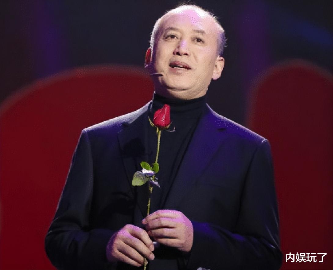 郭达|小品之王郭达:从春晚常客到被迫退休,他做错了啥?蔡明说出真相