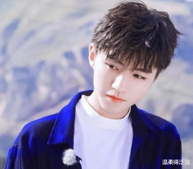 王俊凯|王俊凯坐实桃色丑闻?网传将被封杀在走程序,涉女大明星杨幂