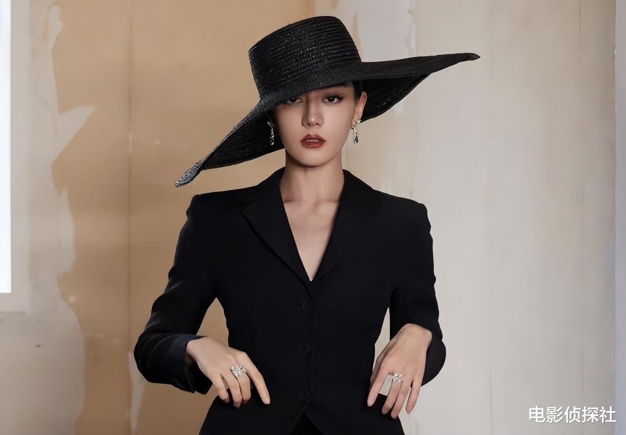 庄达菲|微博之夜看点多：5大CP合体，胡歌刘亦菲回忆杀，邓超表情又出圈