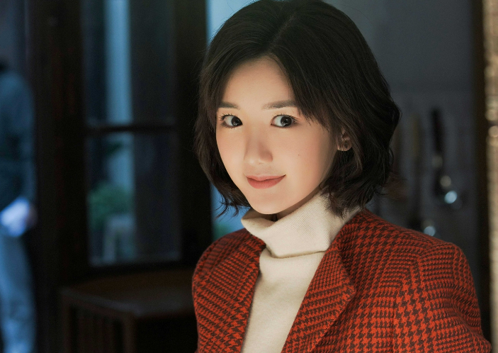 央视开播38集职场剧空降,金马影后、视帝作配,这剧开播就得炸