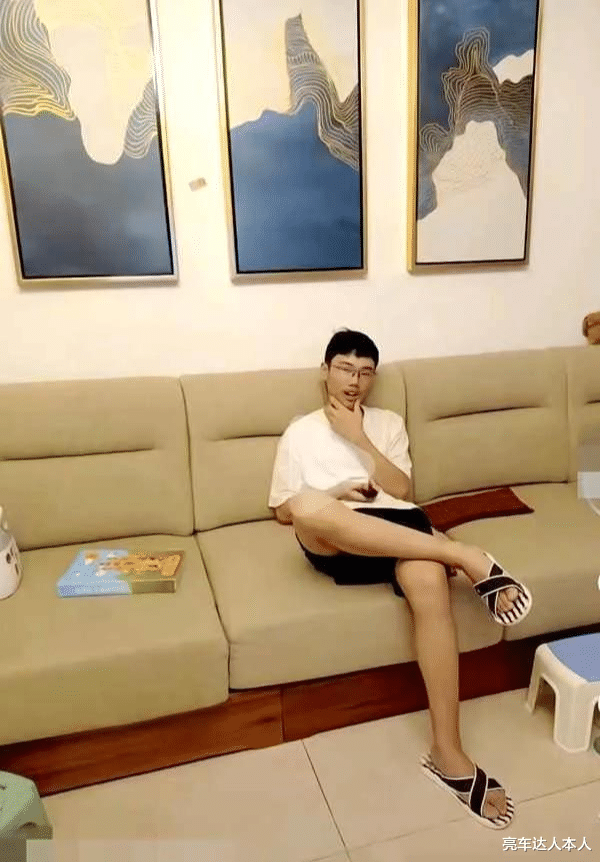 胡鑫宇|看看胡鑫宇留给这世间的14张照片，或许能找到他离奇死亡的答案