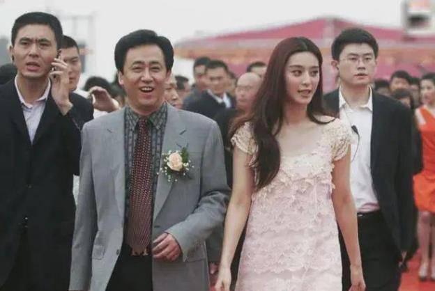 许家印两任妻子：“首任”未过门，身价200亿的现任成前妻