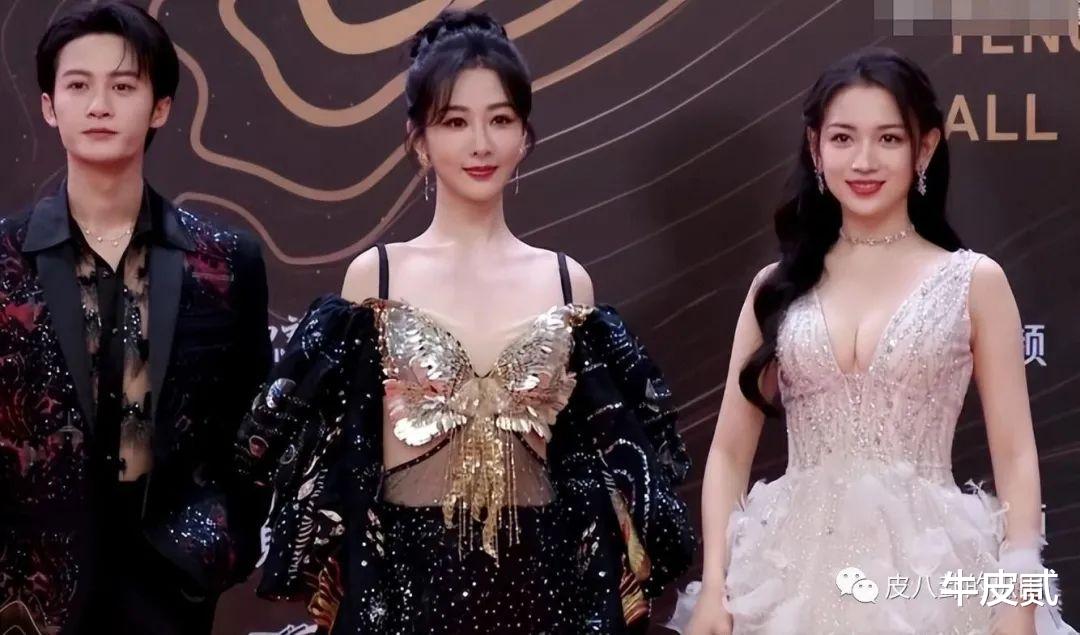 一场尴尬的红毯!杨紫被艳压,倪妮撞衫,而她却性感到了流鼻血