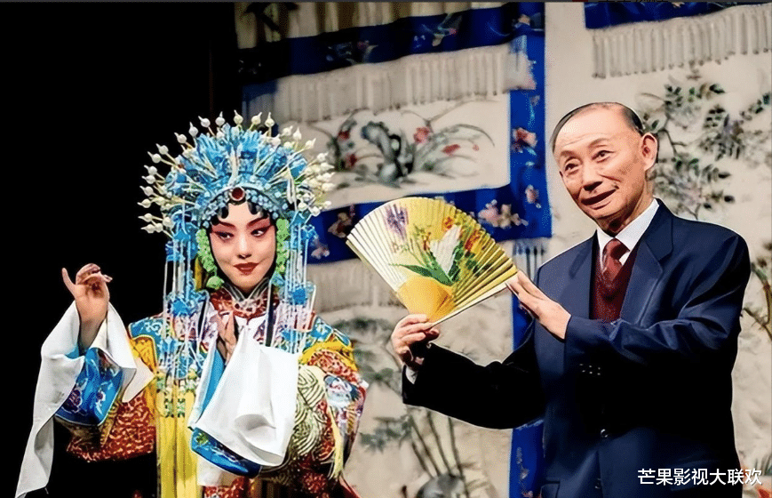 “跳梁小丑”李玉刚摔下神坛，不再被世界宽容，梅葆玖：死不原谅