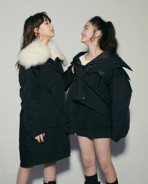 小S|小S两个女儿合体封面引热议,画风被指像非主流,动作诡异遭吐槽