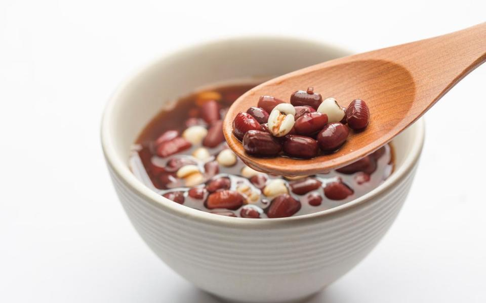 饮食|体内湿气重的人，常见哪些表现？提醒：学会5招，赶走湿气一身轻