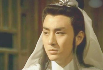 10版花无缺颜值对比，谁继承了他爹的绝世美貌，谁像过来凑数的？