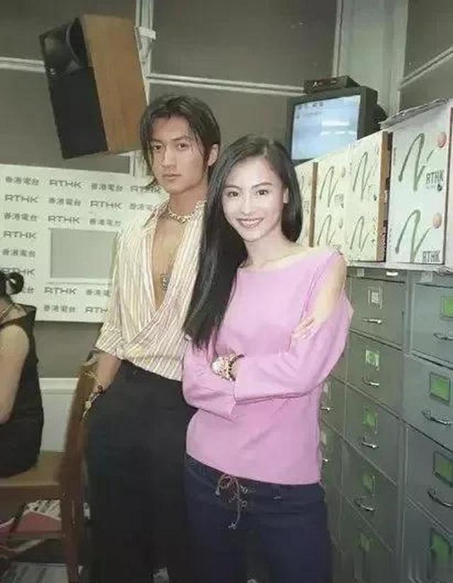 谢贤：前妻前媳现媳儿子都是大明星，网友评论他是妥妥的赢家