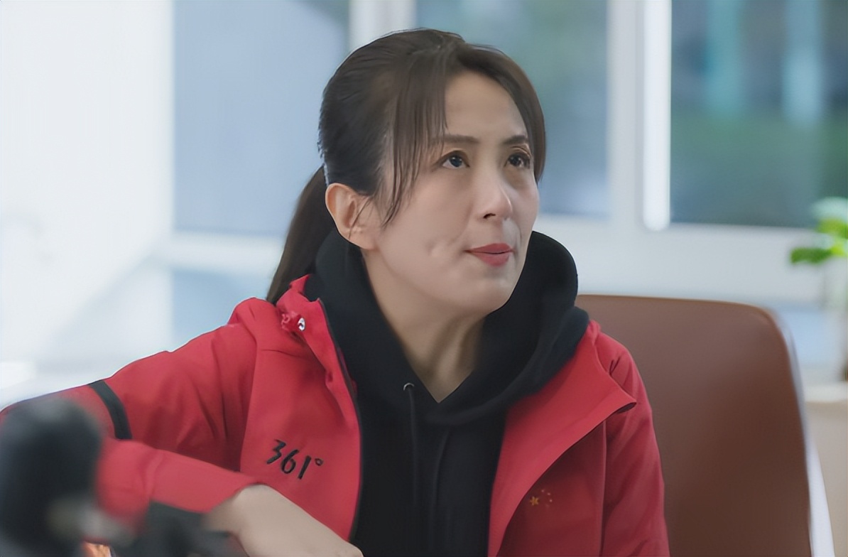 本以为是烂剧,开播就收视破1,刘丹又把都市剧拍成了爆款