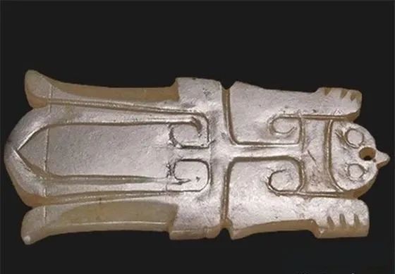 商代玉器工痕之毛刀、草稿痕和打磨痕