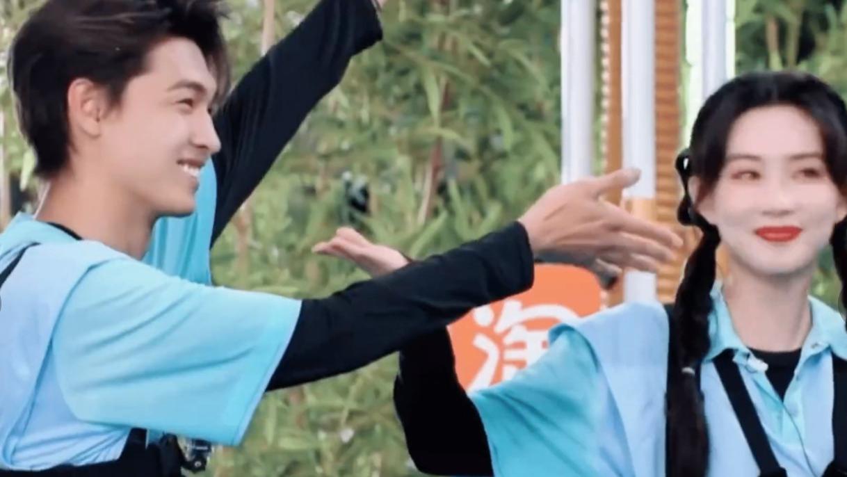 曝秦霄贤孟子义同居，男方多次示爱，恋爱细节被扒，是女方理想型