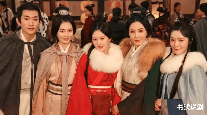 超越《长相思》成全网第一,杨超越新片打分出了,观众一针见血!