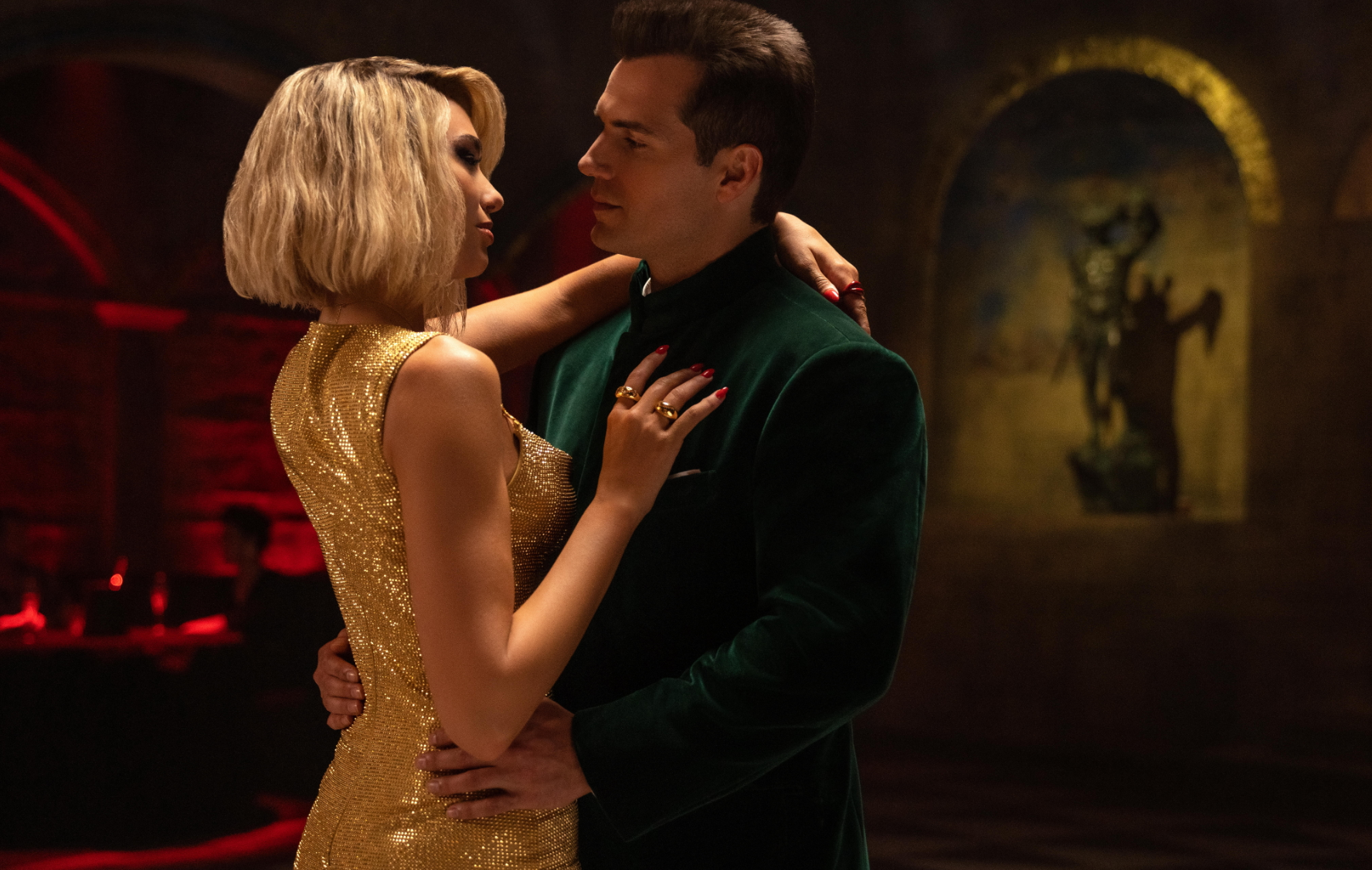 亏损超18亿,北美受挫,指望中国观众救场,2024年度票房惨案来了