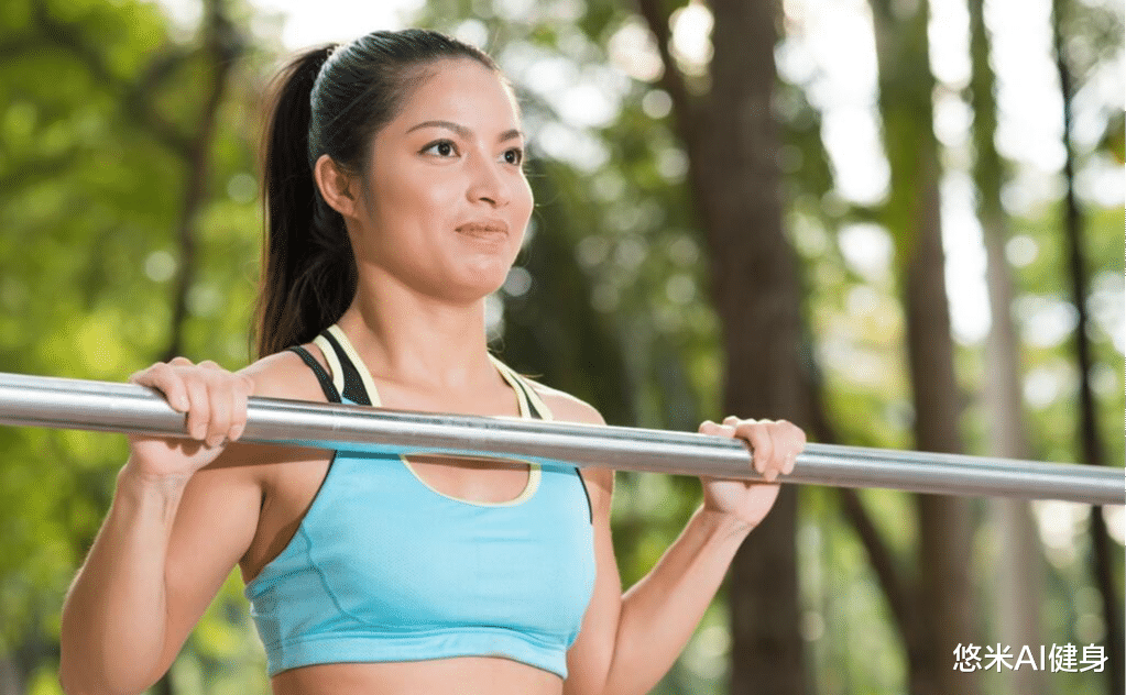 引体向上做不好怎么办?通过3个阶段的训练,完成10个动作很轻松