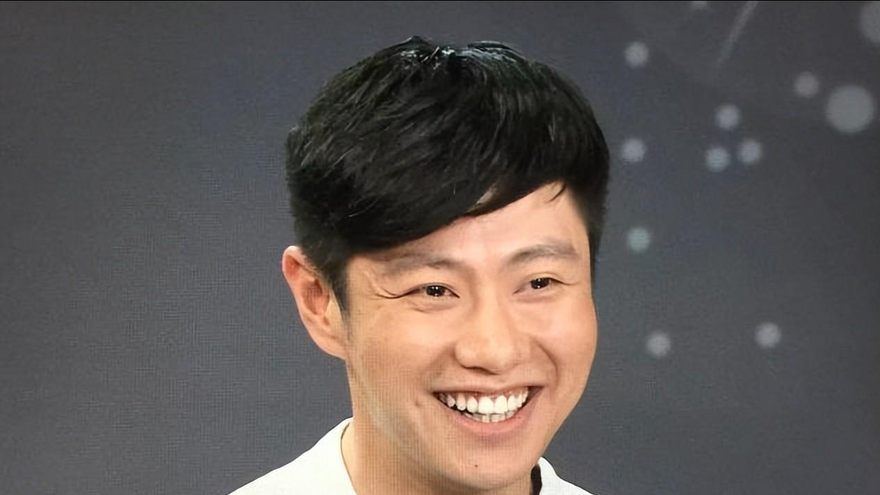 39岁的赵荀,从李二牛爆改成花美男,他的骨盆用3颗钉子挂在腰上