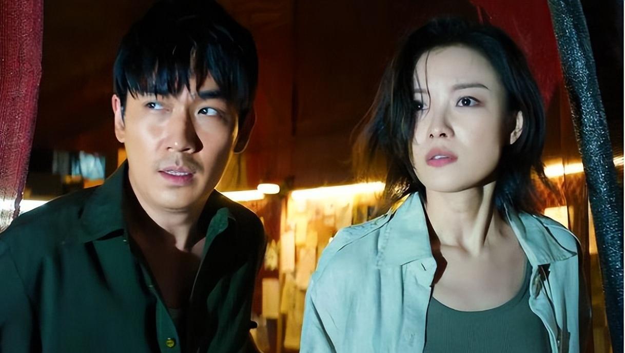 她连续四次登上春晚,却被恩师夺走初夜被迫堕胎,55岁无人敢娶