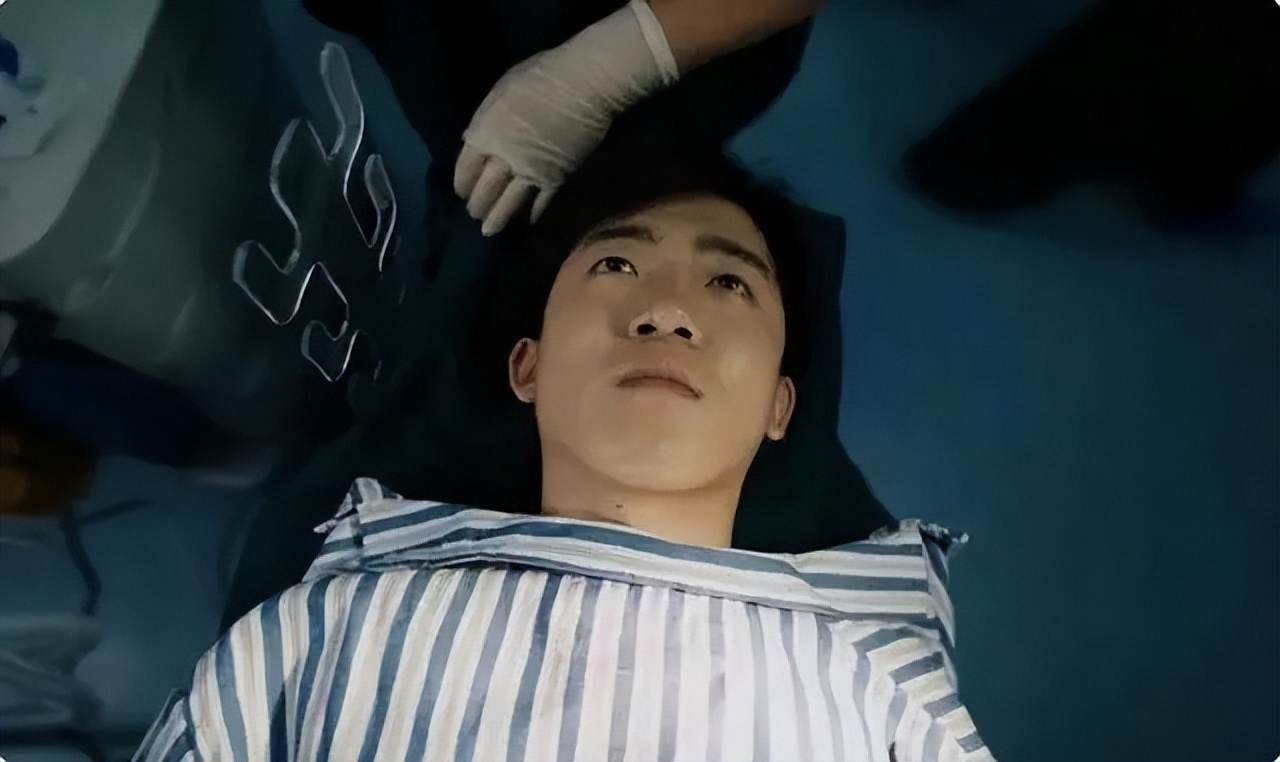 表面是独自打拼,实际是编剧导演的孩子,这7位星二代的背景过硬