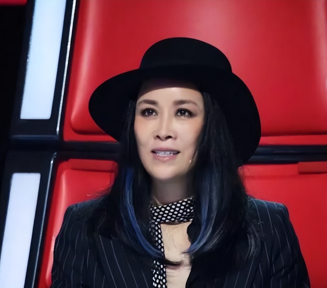 那英|那英再掀風波，節目中高度贊揚華晨宇，暗示刀郎不如花花