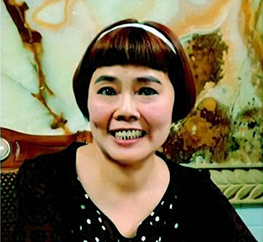 导演杨延晋:风流半生因潘虹离婚,再婚娶才女玄小佛,现在怎样了