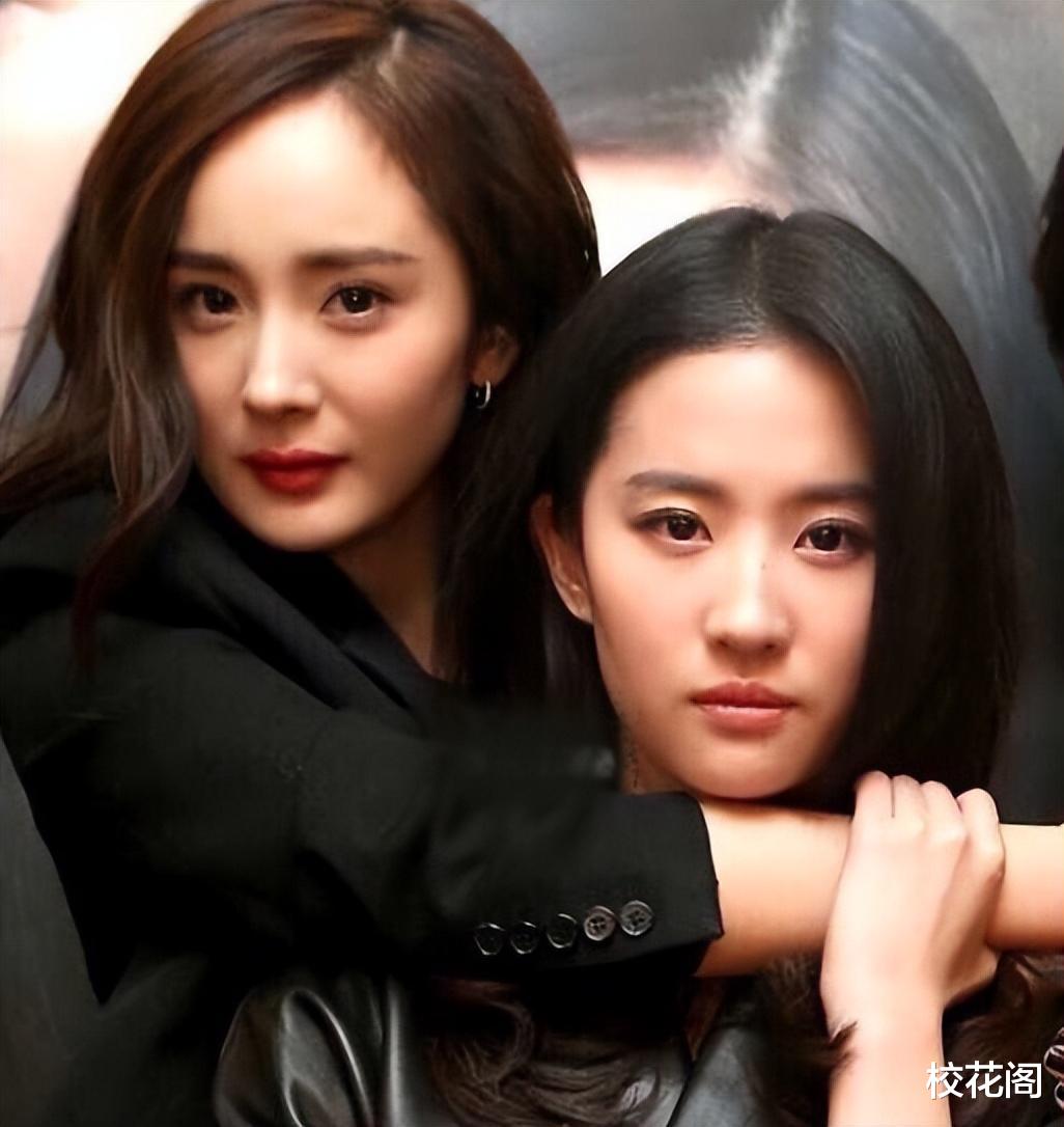 看刘亦菲“婉拒”董宇辉的邀约，才明白杨幂到底差在哪儿