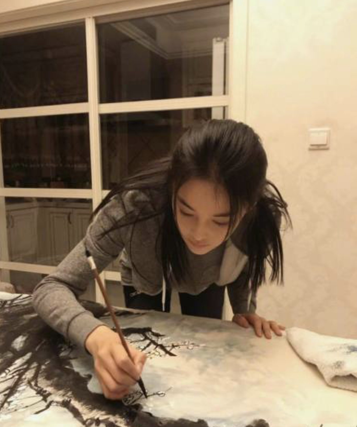 张馨予|“靠嫁人翻身”的张馨予:她老公何捷,确实很牛!