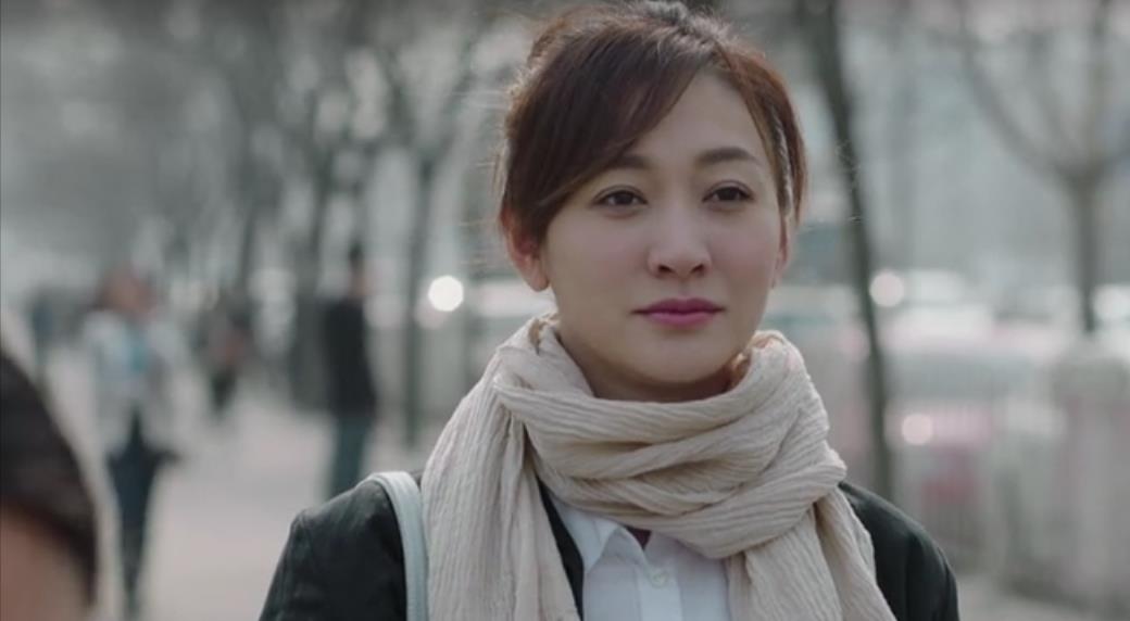 被大佬折磨4年,男友因她被砍,如今被富豪花5亿迎娶