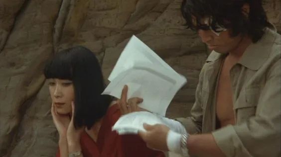 女孩|嫂系美人，这次靠什么翻红