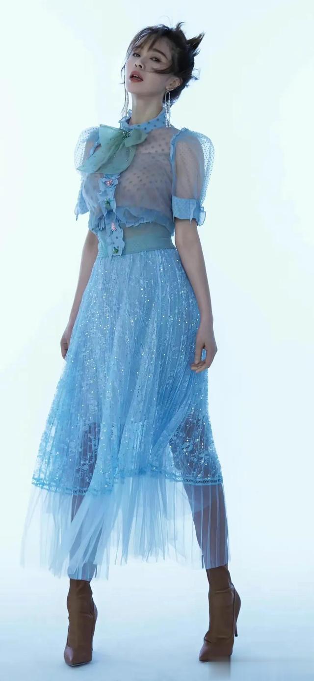 左小青|从头美到脚的演员——左小青