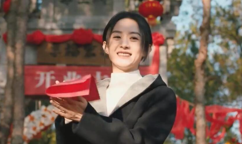 还没上映,《第二十条》就等来央媒认可,但央视只夸了女二号一人