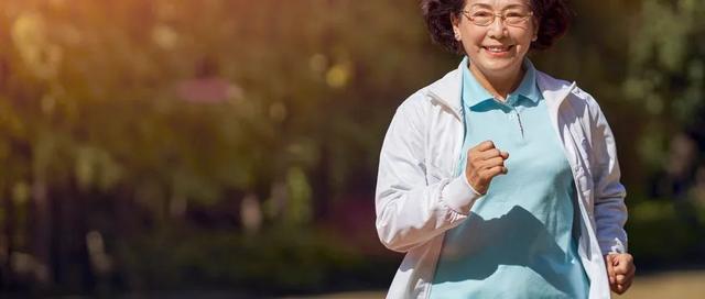 减肥还能“健脑”？掌握这些方法，让减肥“稳中求降”