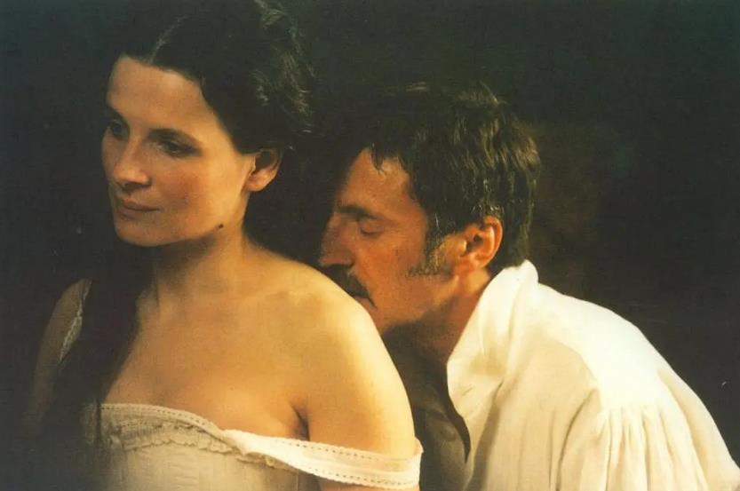 古典唯美的朱丽叶比诺什,小众惊艳的剧情片,不能理解的畸形虐恋