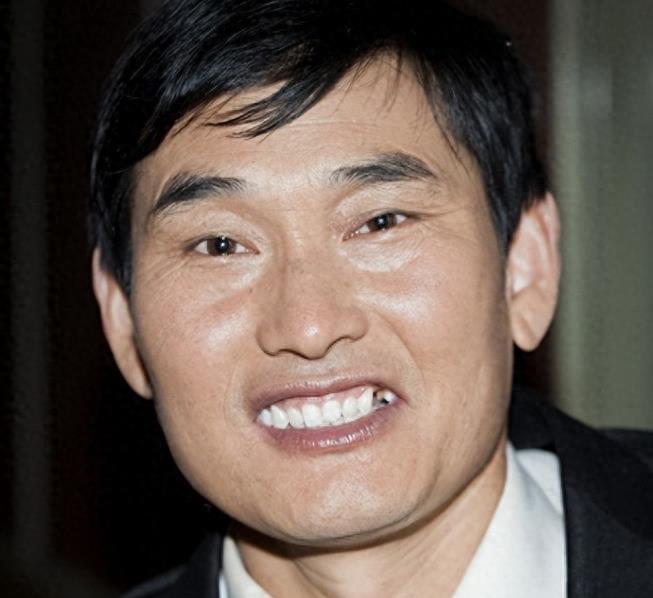 于文华不再隐瞒自己与朱之文的真实关系!原来我们都被骗了!