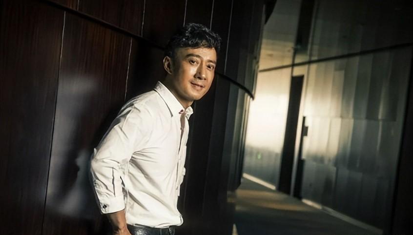 赵立新|赵立新的“存在”是娱乐圈的“悲哀”