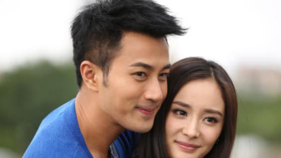 杨幂刘恺威一家三口中秋团聚，争议后重新携手