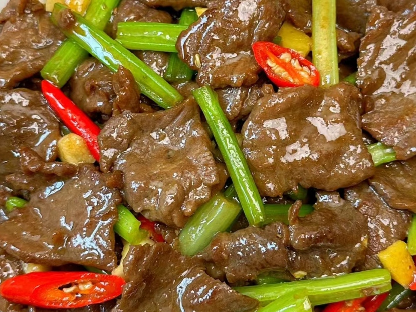 |初冬寒冷干燥，建議多吃八種養(yǎng)身蔬菜，補(bǔ)精益氣，對(duì)身體好處多多