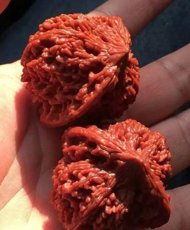 文玩核桃|文玩核桃对你说:你可以这样盘玩