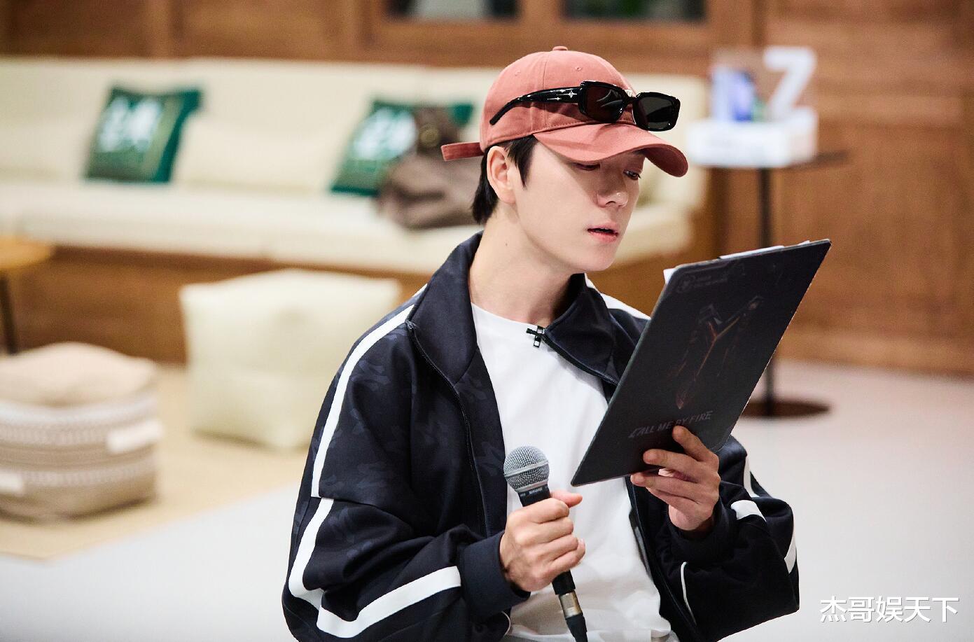 陈楚生王栎鑫吵架让4人被骂,2人活该,1人太冤,1人因不如观众愿