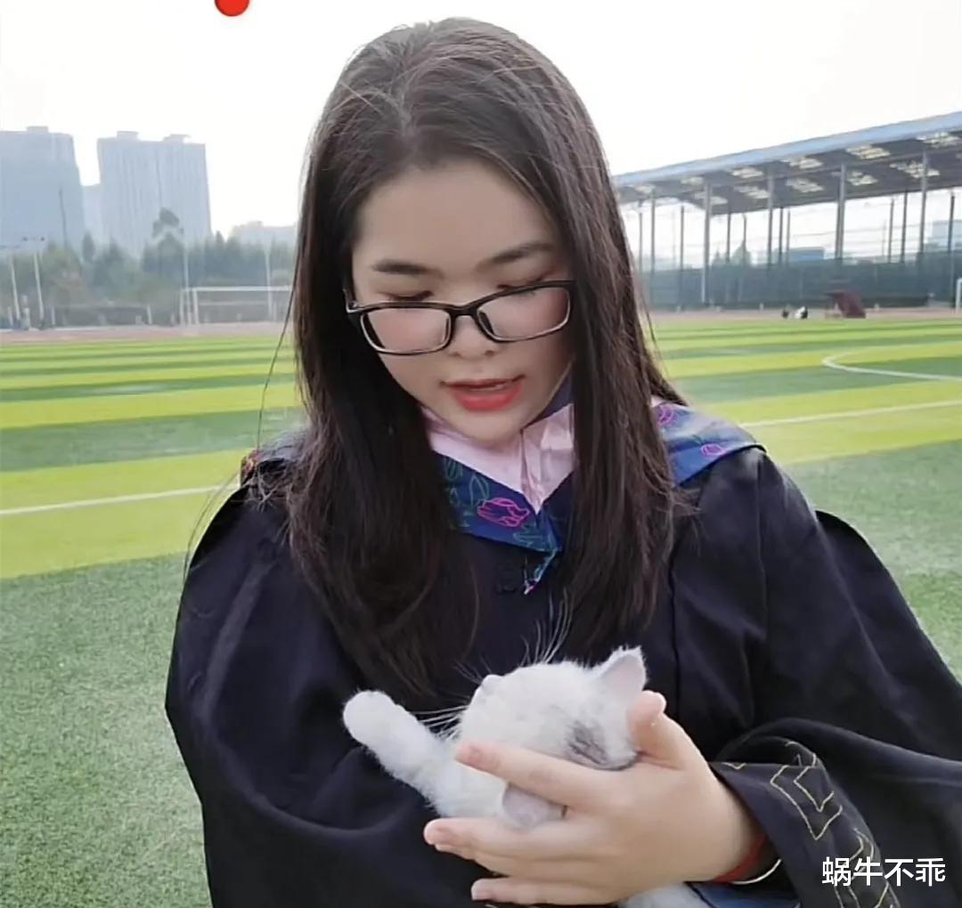 67岁王丽云,深夜悲痛发文: 好孩子你没有离开,你活在我们的心里